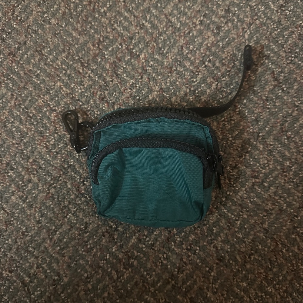 Baggu Fanny Pack Keychain cypress